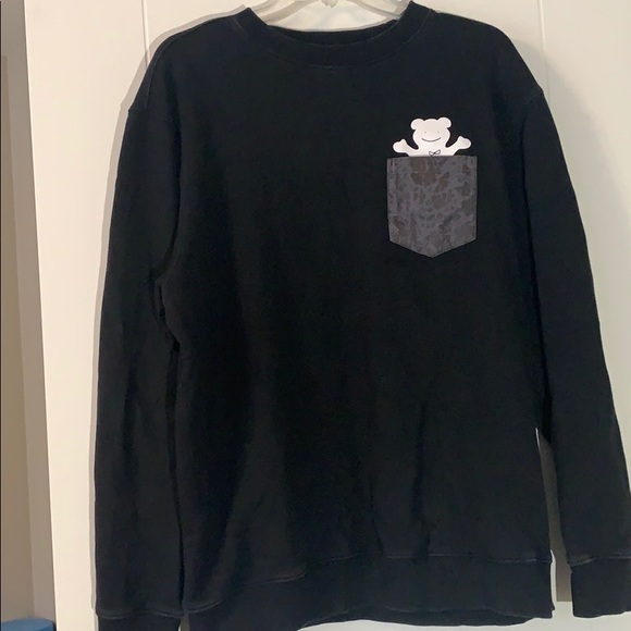Men’s Grizzly pullover sweater